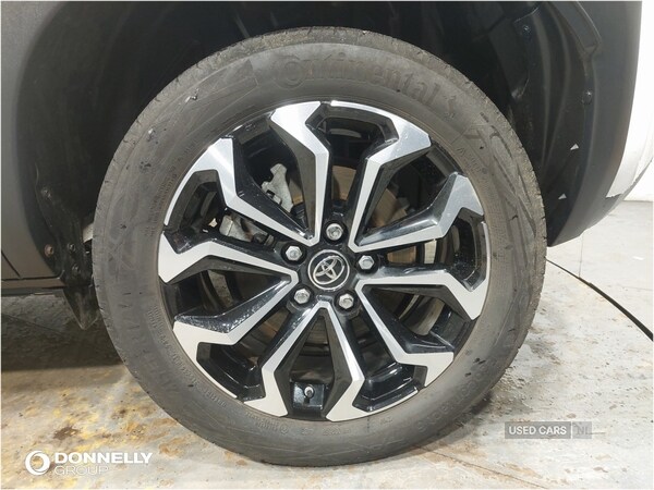 Used Toyota Yaris Cross 2023 for sale - 76802659: Photo 18