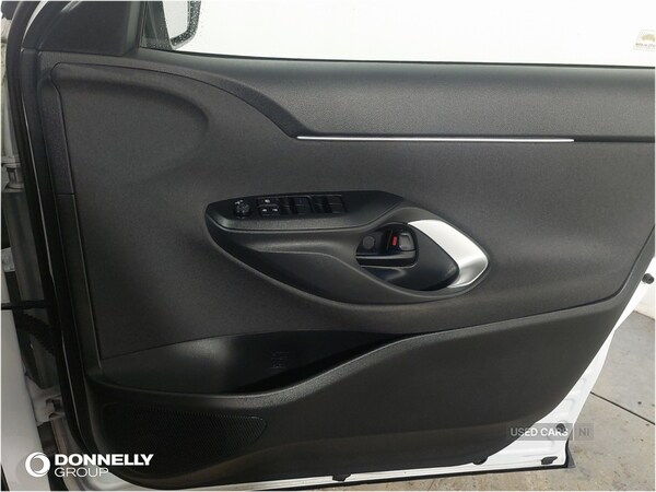 Used Toyota Yaris Cross 2023 for sale - 76802659: Photo 22