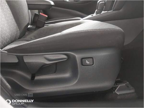 Used Toyota Yaris Cross 2023 for sale - 76802659: Photo 43