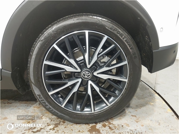 Used Toyota C-HR 2017 for sale - 76513875: Photo 18