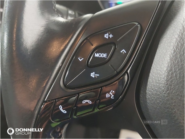 Used Toyota C-HR 2017 for sale - 76513875: Photo 21