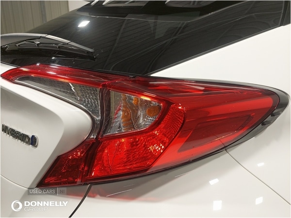 Used Toyota C-HR 2017 for sale - 76513875: Photo 24