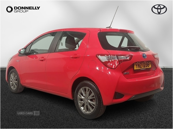 Used Toyota Yaris 2018 for sale - 77893457: Photo 2