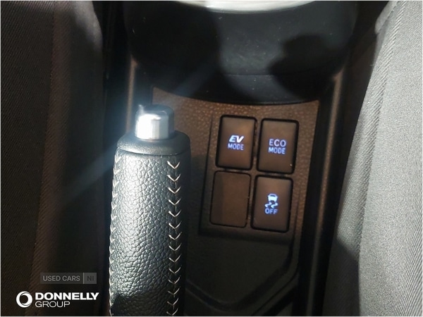 Used Toyota Yaris 2018 for sale - 77893457: Photo 34