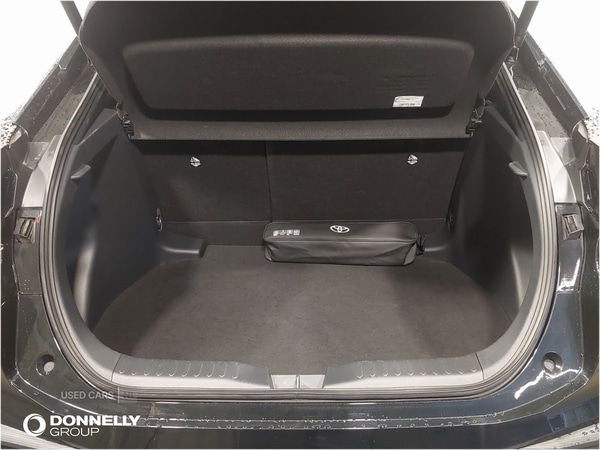 Used Toyota C-HR 2025 for sale - 76702602: Photo 12