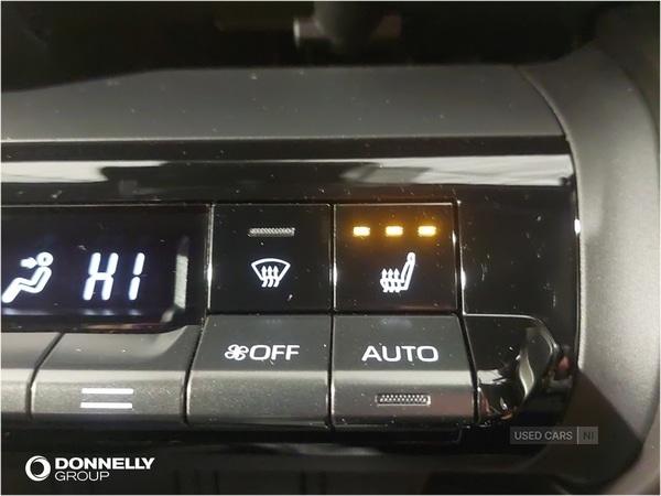 Used Toyota C-HR 2025 for sale - 76702602: Photo 32