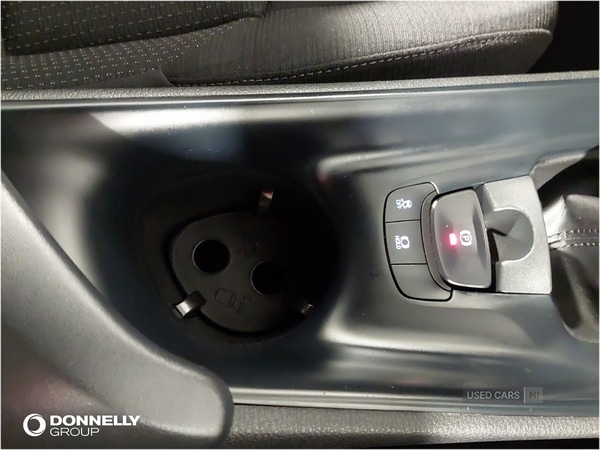 Used Toyota C-HR 2018 for sale - 76410003: Photo 31