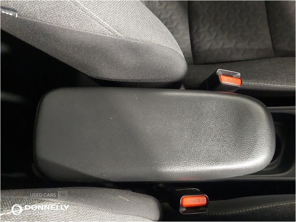 Used Toyota Yaris Cross 2021 for sale - 77238968: Photo 35