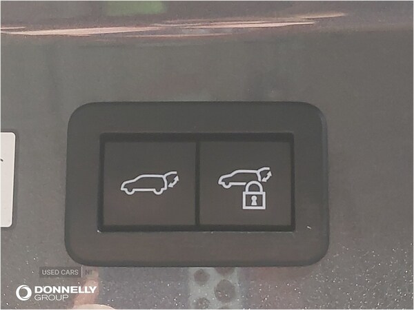 Used Toyota C-HR 2025 for sale - 78185919: Photo 37