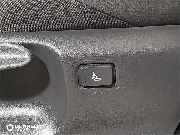 Used Toyota C-HR 2023 for sale - 76486216: Photo 40