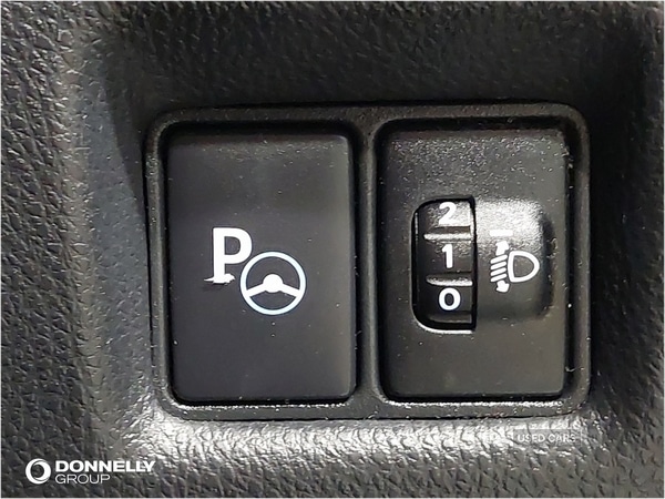 Used Toyota C-HR 2018 for sale - 77705849: Photo 40