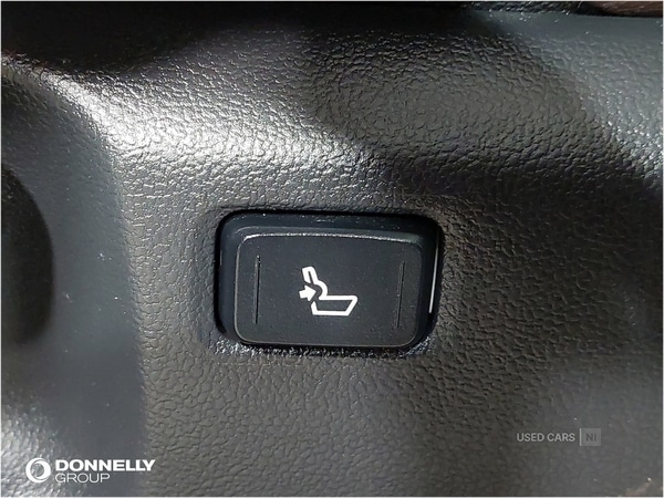 Used Toyota C-HR 2018 for sale - 77705849: Photo 41