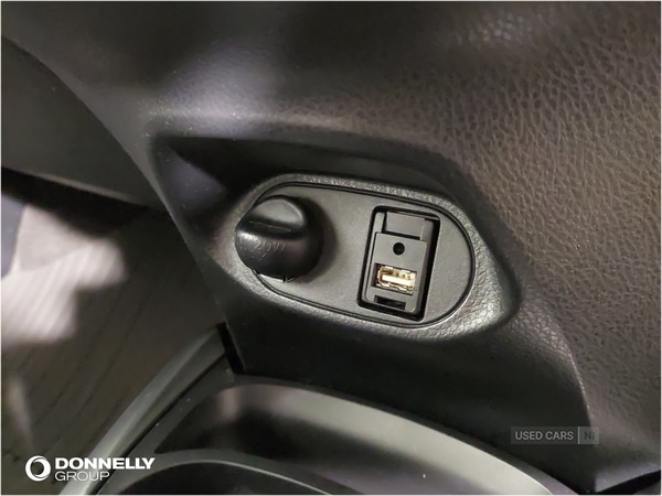 Used Toyota Yaris 2015 for sale - 78205672: Photo 36