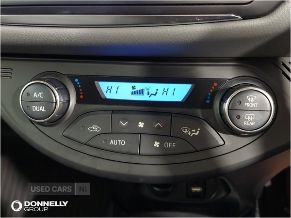 Used Toyota Yaris 2015 for sale - 78205672: Photo 37