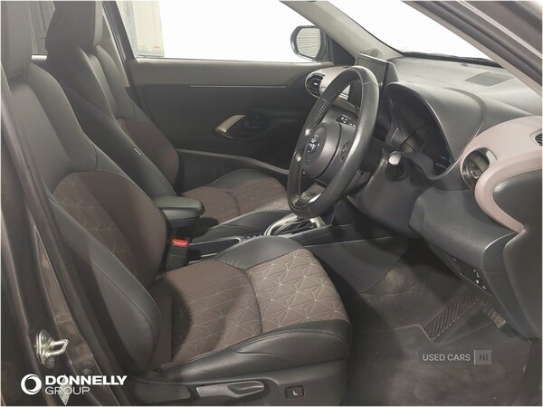 Used Toyota Yaris Cross 2022 for sale - 77230809: Photo 11