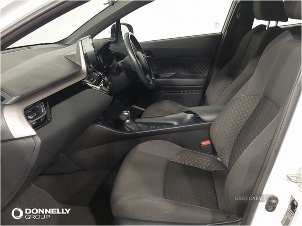 Used Toyota C-HR 2022 for sale - 76850600: Photo 10