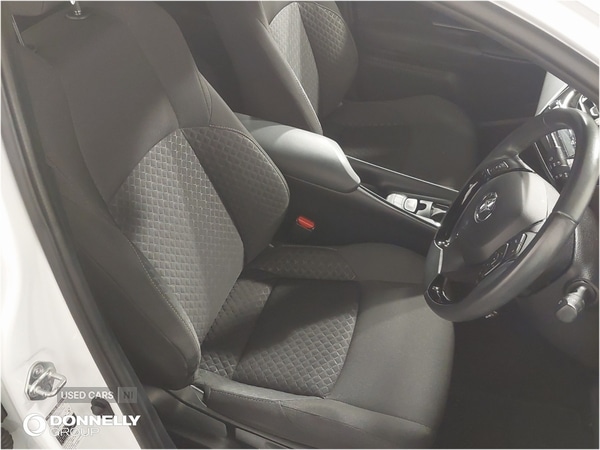 Used Toyota C-HR 2022 for sale - 76850600: Photo 41