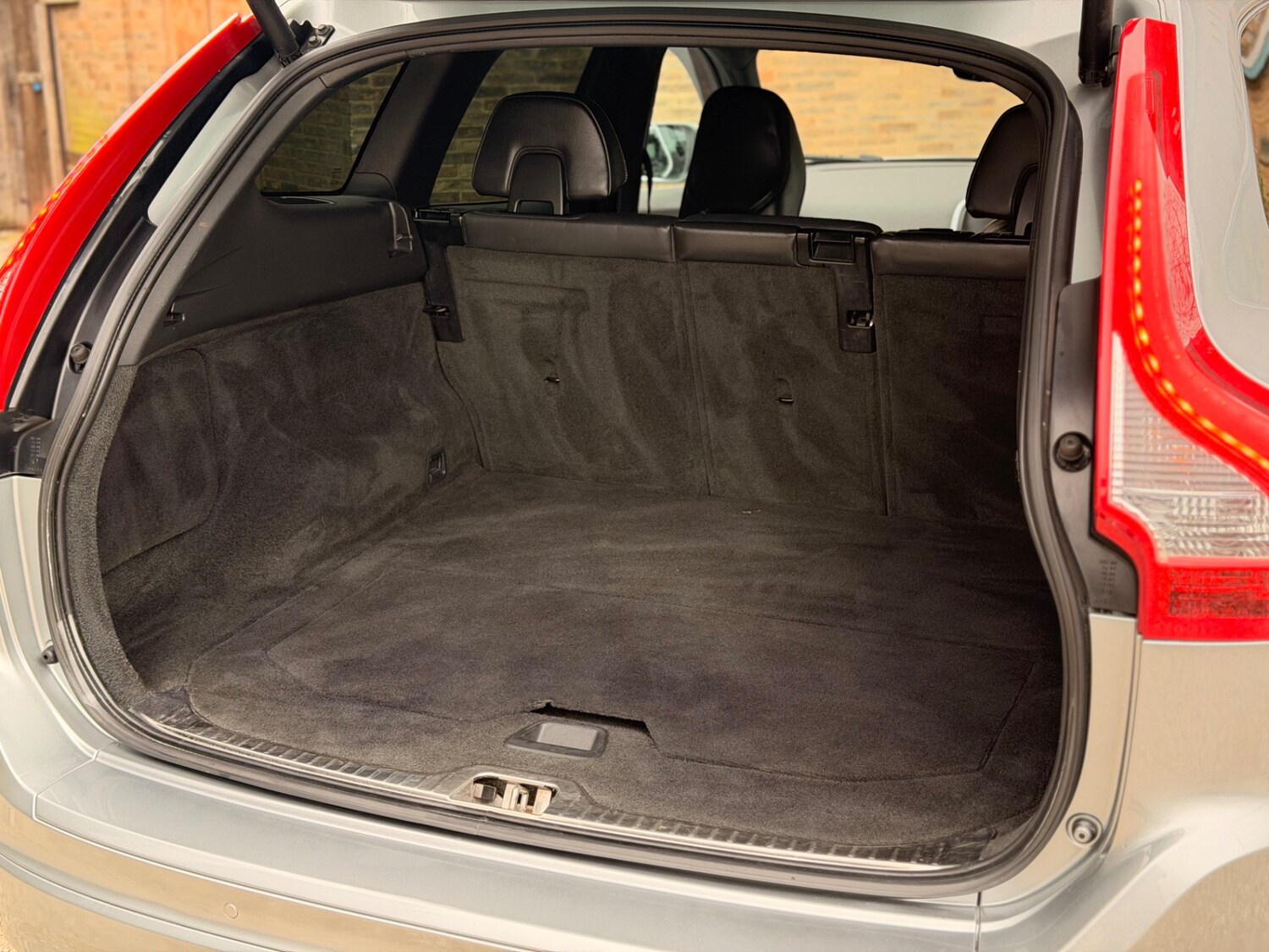 Used Volvo XC60 2014 for sale - 77840050: Photo 13