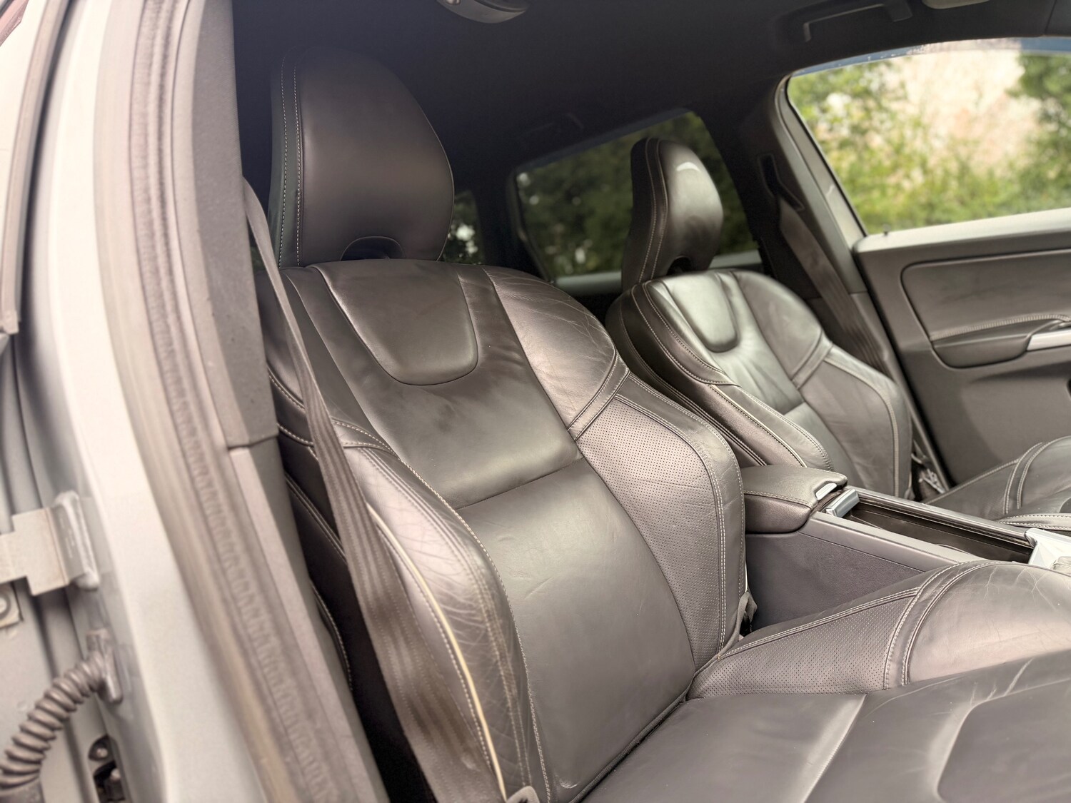 Used Volvo XC60 2014 for sale - 77840050: Photo 18