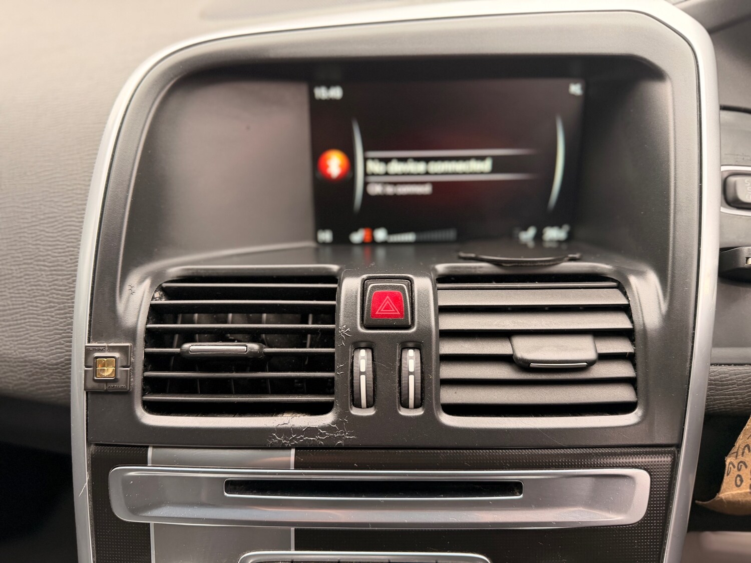 Used Volvo XC60 2014 for sale - 77840050: Photo 22