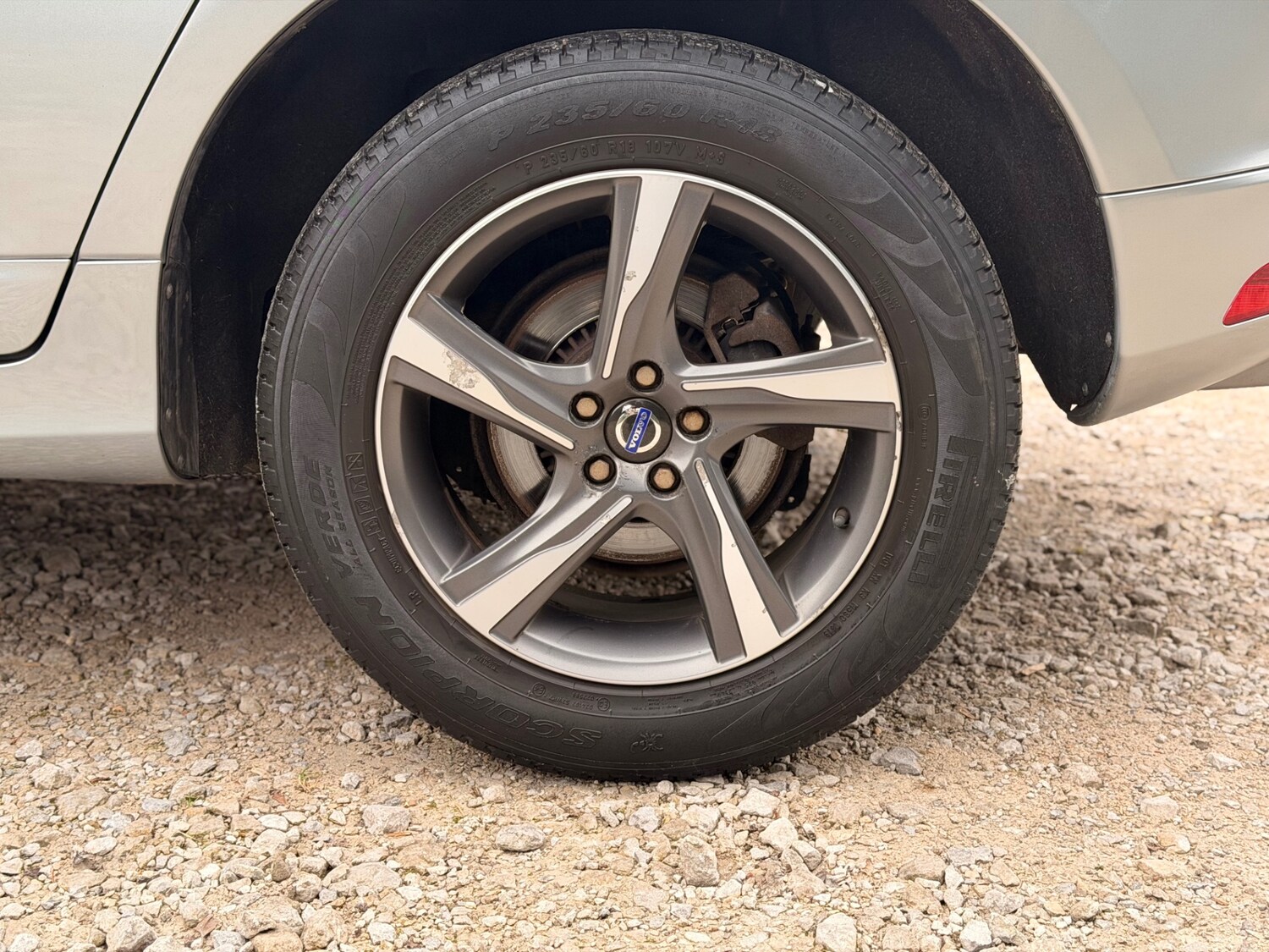 Used Volvo XC60 2014 for sale - 77840050: Photo 31