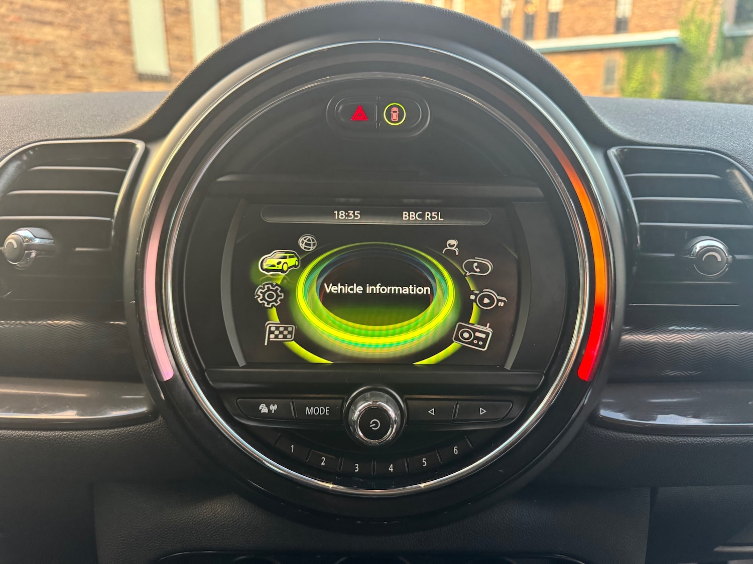 Used MINI Clubman 2017 for sale - 76044875: Photo 24