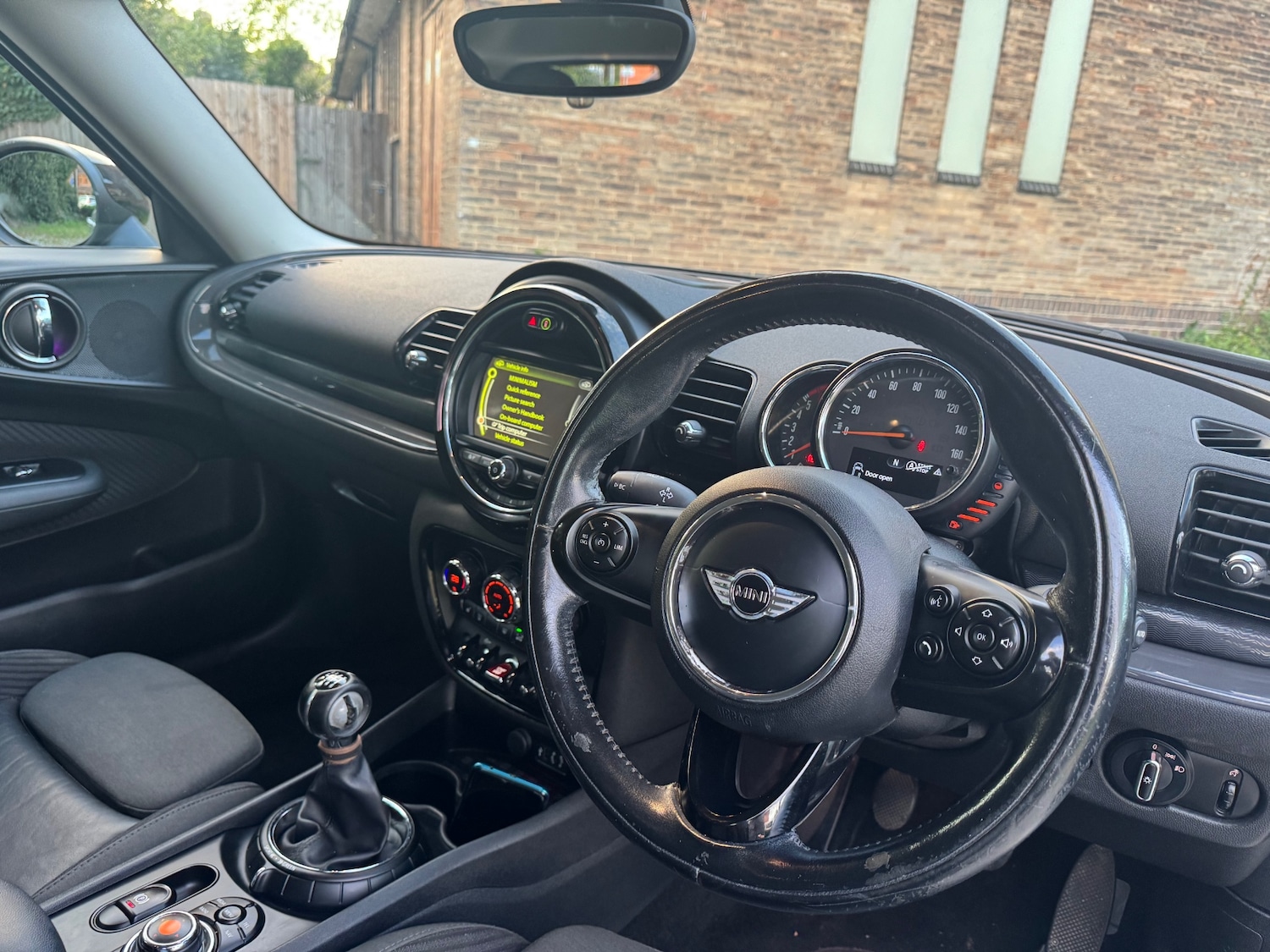 Used MINI Clubman 2017 for sale - 76044875: Photo 28