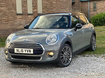 2016 (16) - 1.5 Cooper 5dr