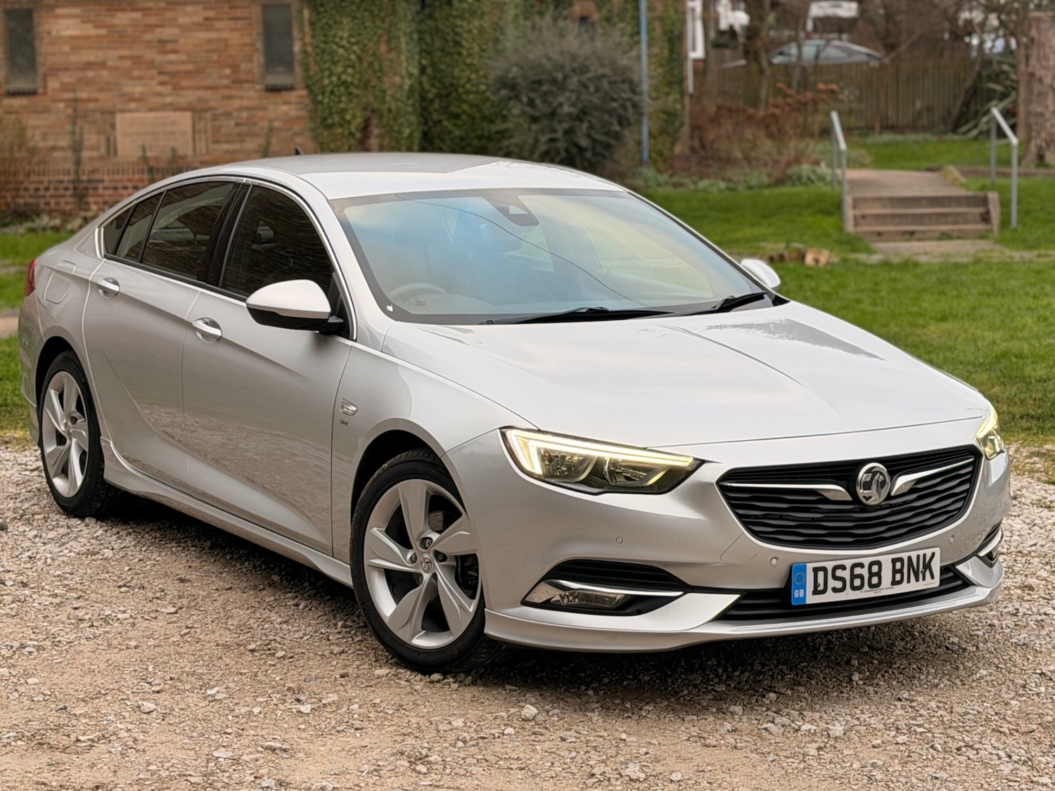 Used Vauxhall Insignia 2018 for sale - 77717847: Photo 4