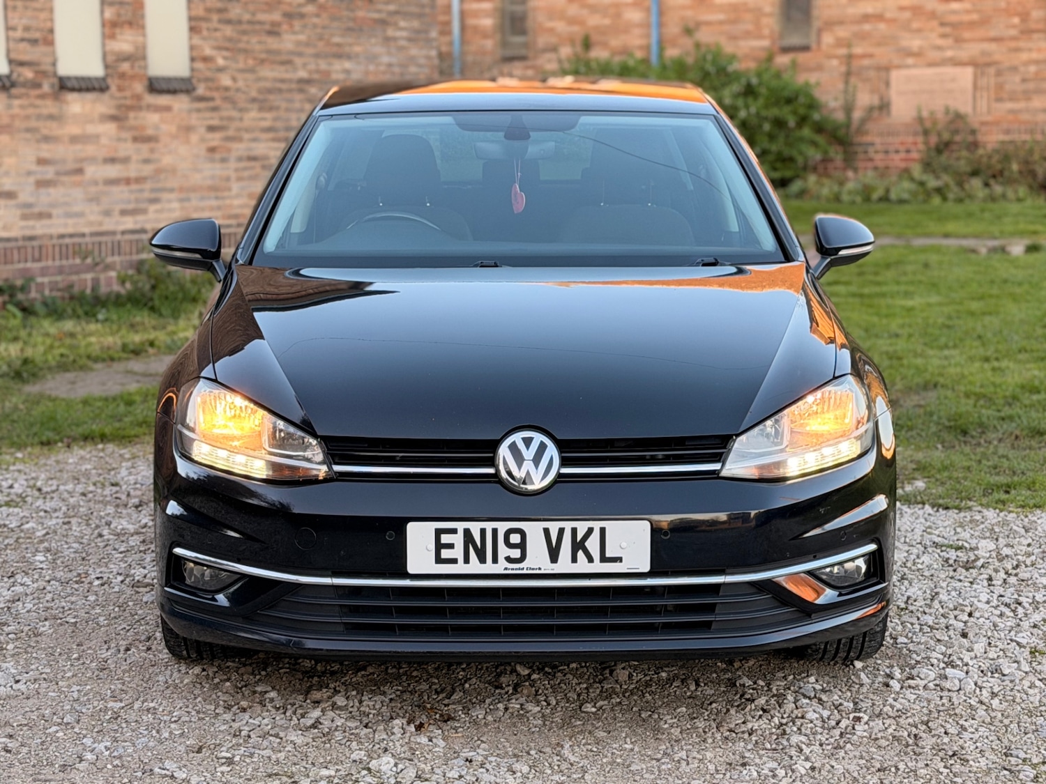 Used Volkswagen Golf 2019 for sale - 76608593: Photo 2