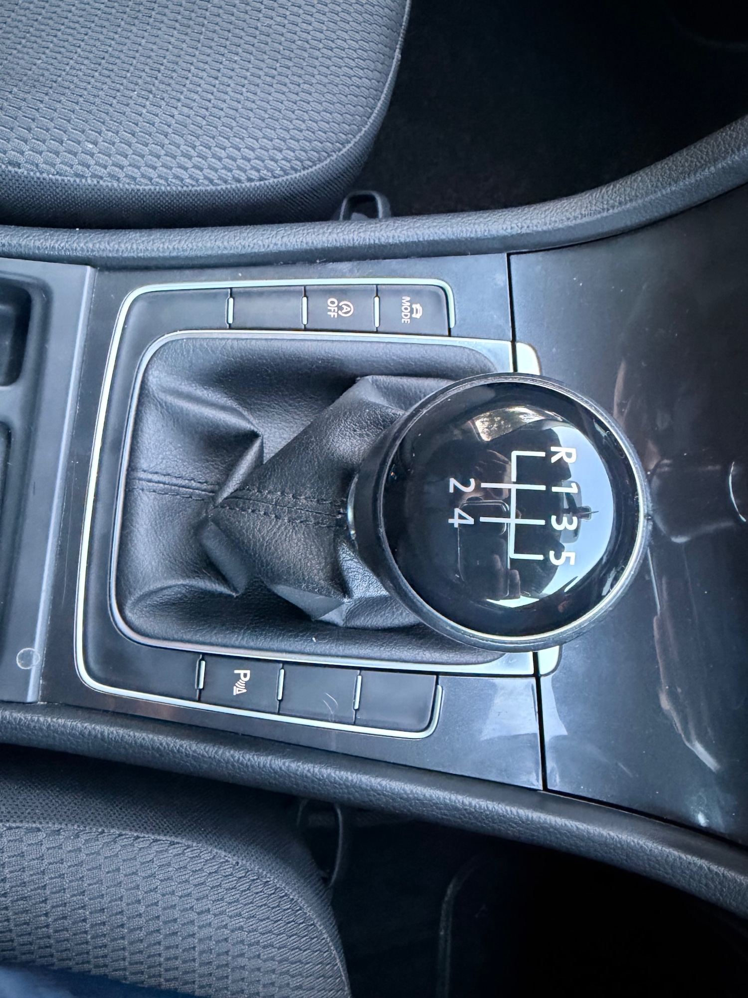 Used Volkswagen Golf 2019 for sale - 76608593: Photo 21