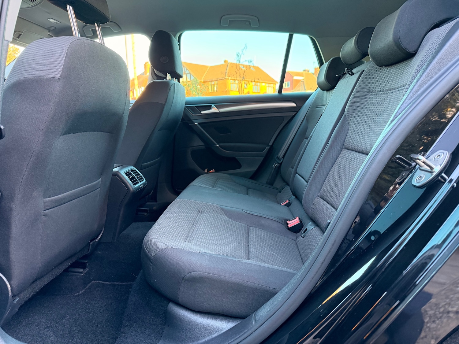 Used Volkswagen Golf 2019 for sale - 76608593: Photo 23