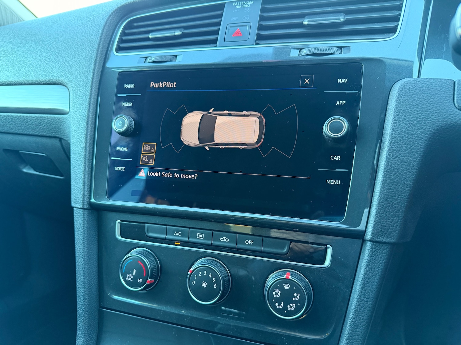 Used Volkswagen Golf 2019 for sale - 76608593: Photo 26