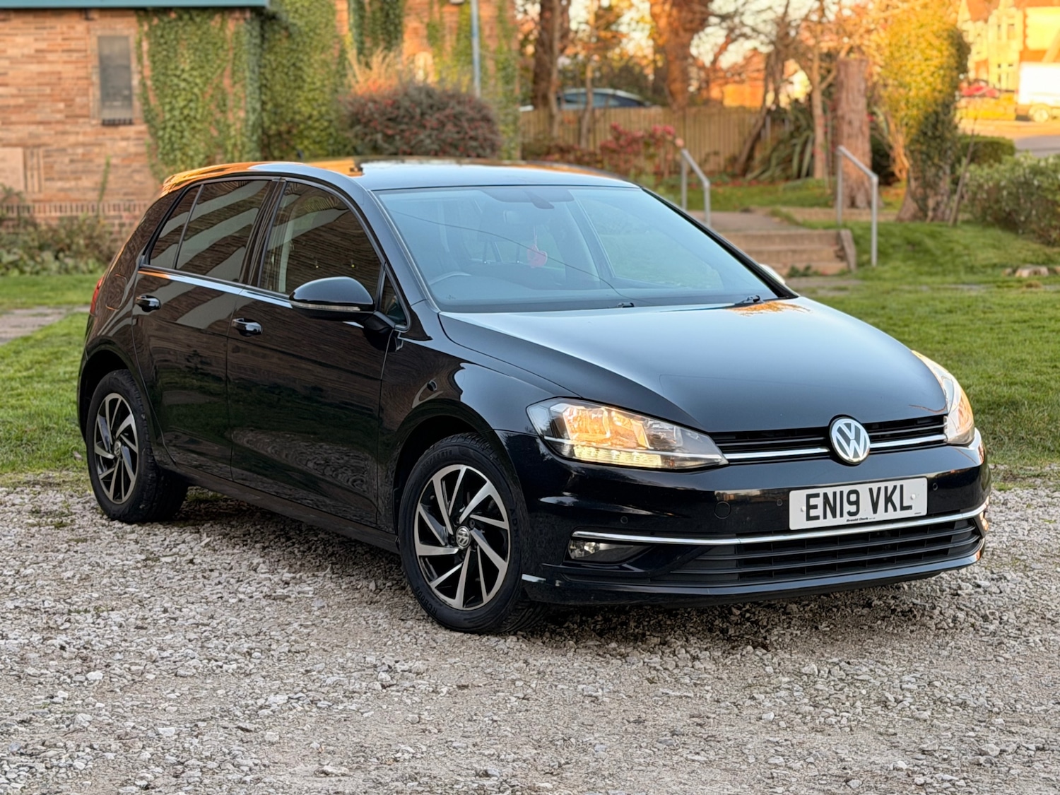 Used Volkswagen Golf 2019 for sale - 76608593: Photo 31