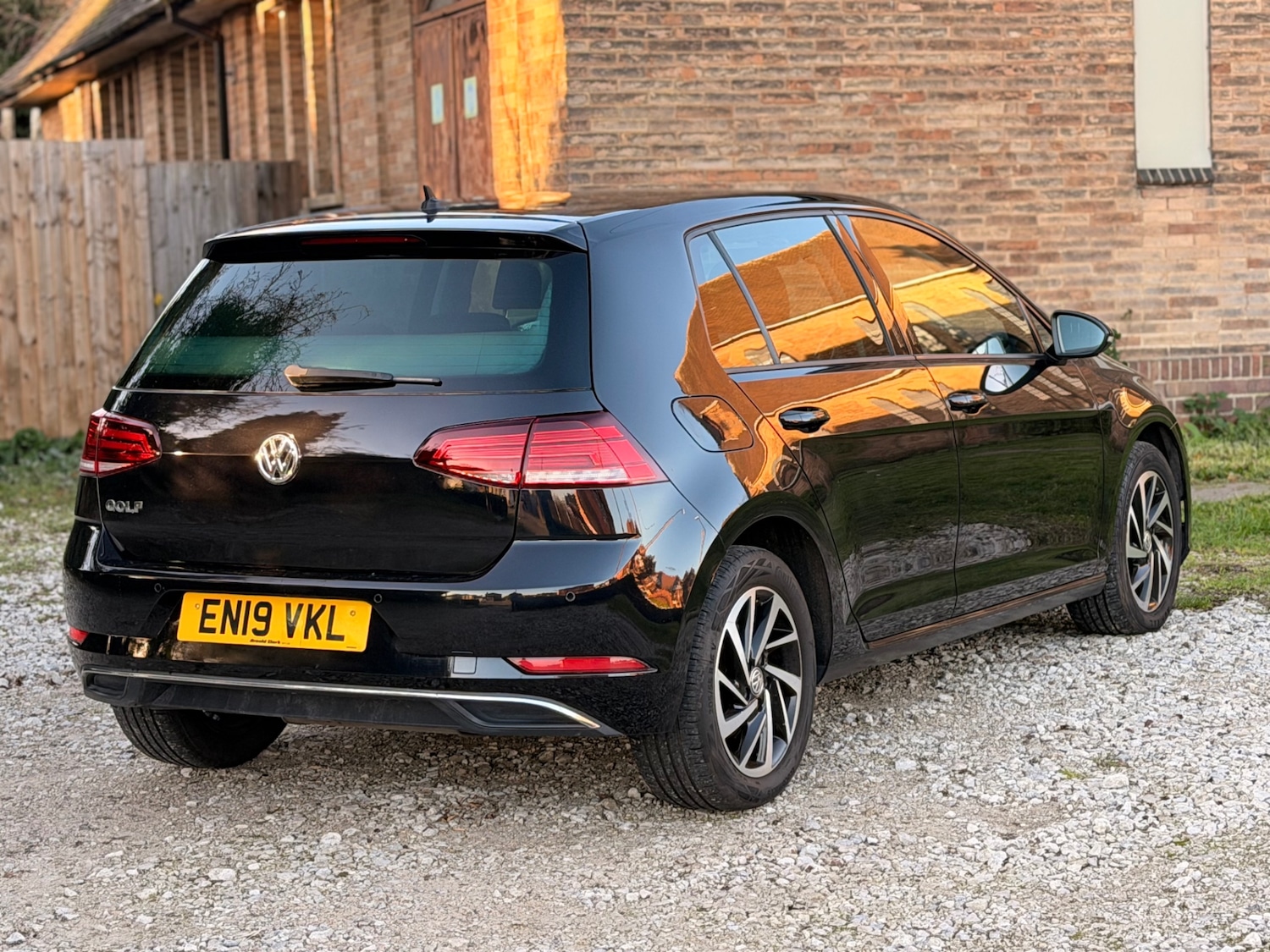 Used Volkswagen Golf 2019 for sale - 76608593: Photo 6