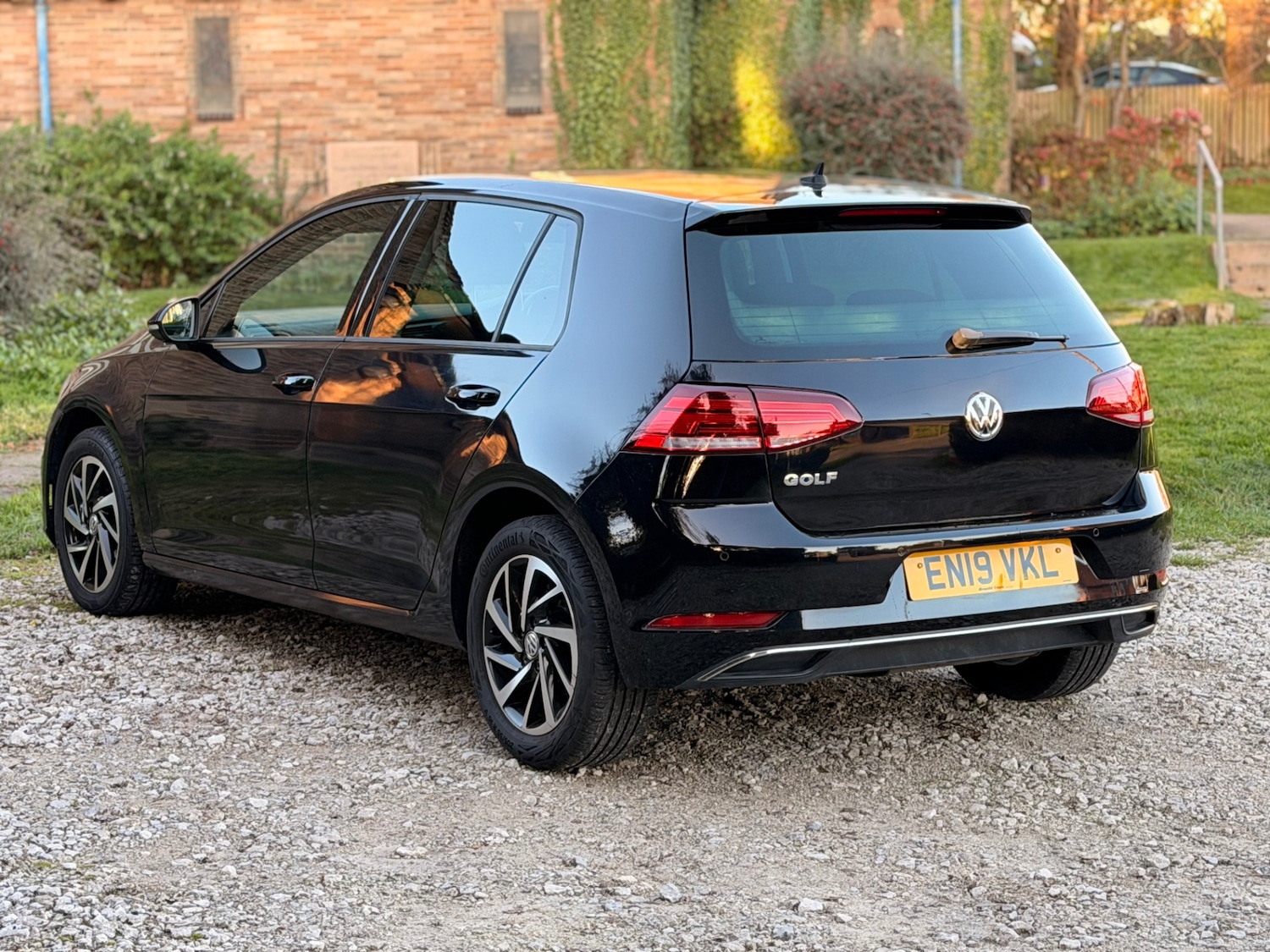 Used Volkswagen Golf 2019 for sale - 76608593: Photo 8