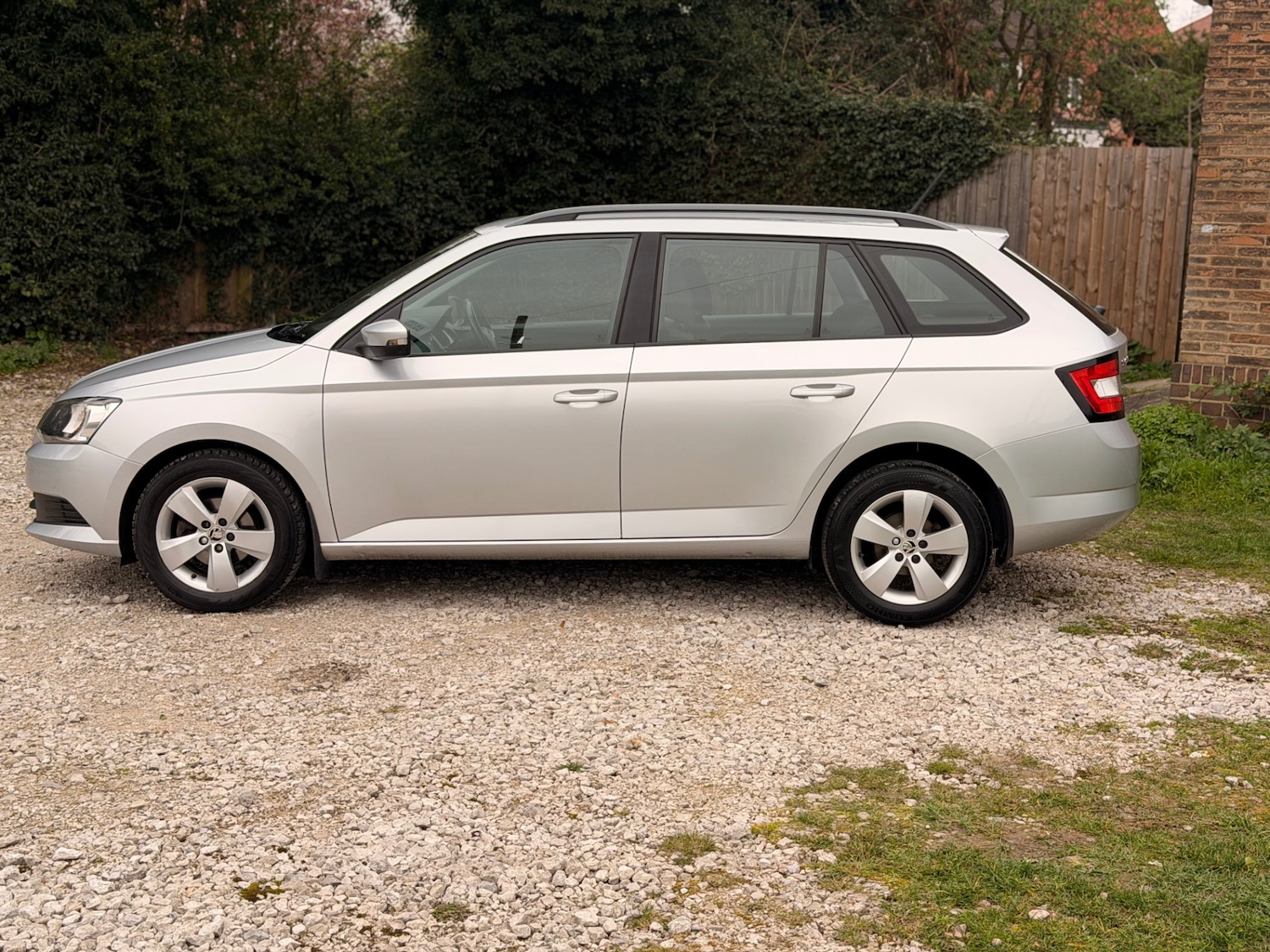 Used Skoda Fabia 2015 for sale - 77982761: Photo 6