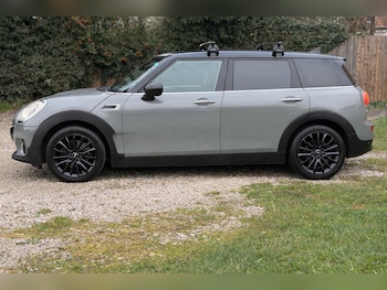 Used MINI Clubman 2017 for sale - 77050299: Photo