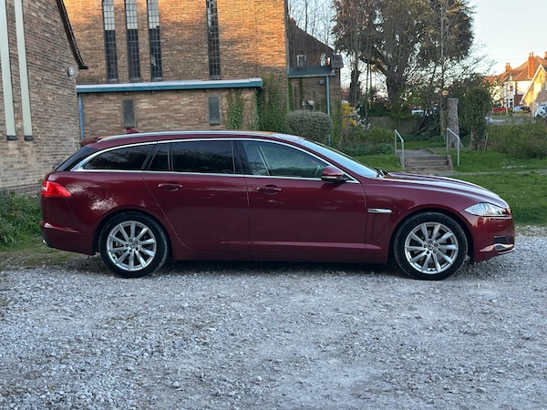 Used Jaguar XF 2013 for sale - 75639784: Photo 12