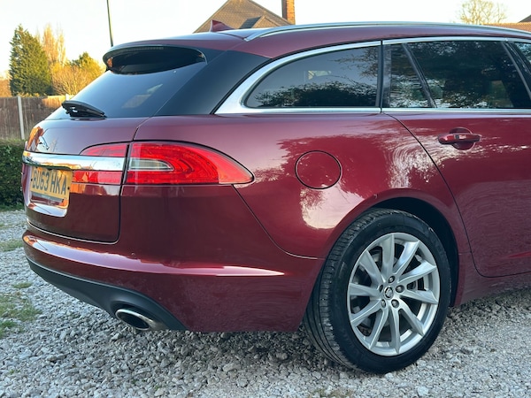 Used Jaguar XF 2013 for sale - 75639784: Photo 16