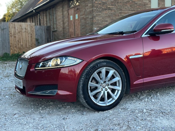 Used Jaguar XF 2013 for sale - 75639784: Photo 17