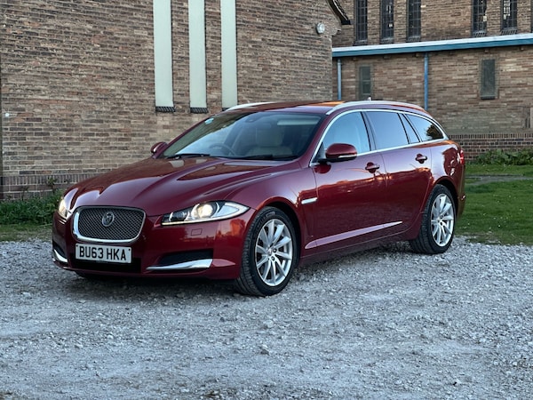Used Jaguar XF 2013 for sale - 75639784: Photo 1