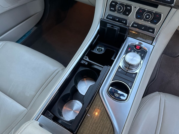 Used Jaguar XF 2013 for sale - 75639784: Photo 27