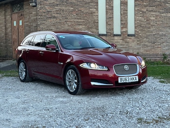 Used Jaguar XF 2013 for sale - 75639784: Photo