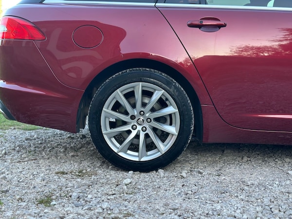 Used Jaguar XF 2013 for sale - 75639784: Photo 31