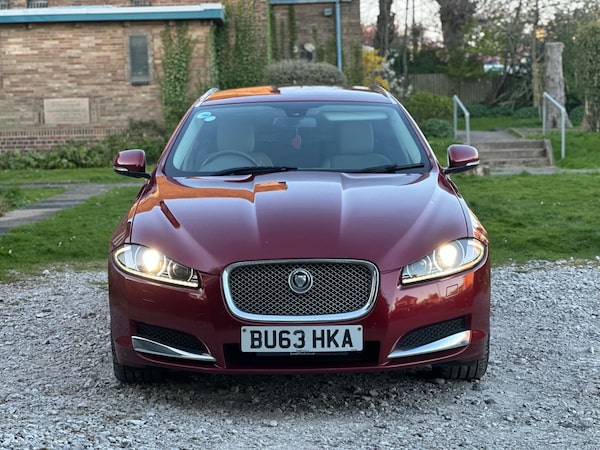 Used Jaguar XF 2013 for sale - 75639784: Photo 5