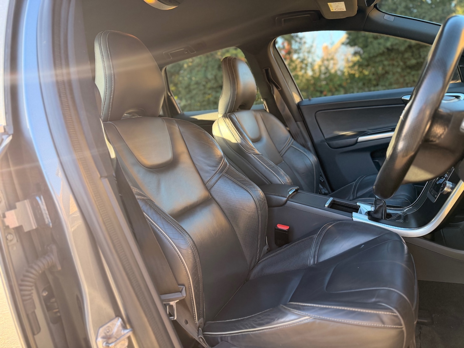 Used Volvo XC60 2017 for sale - 77053017: Photo 17