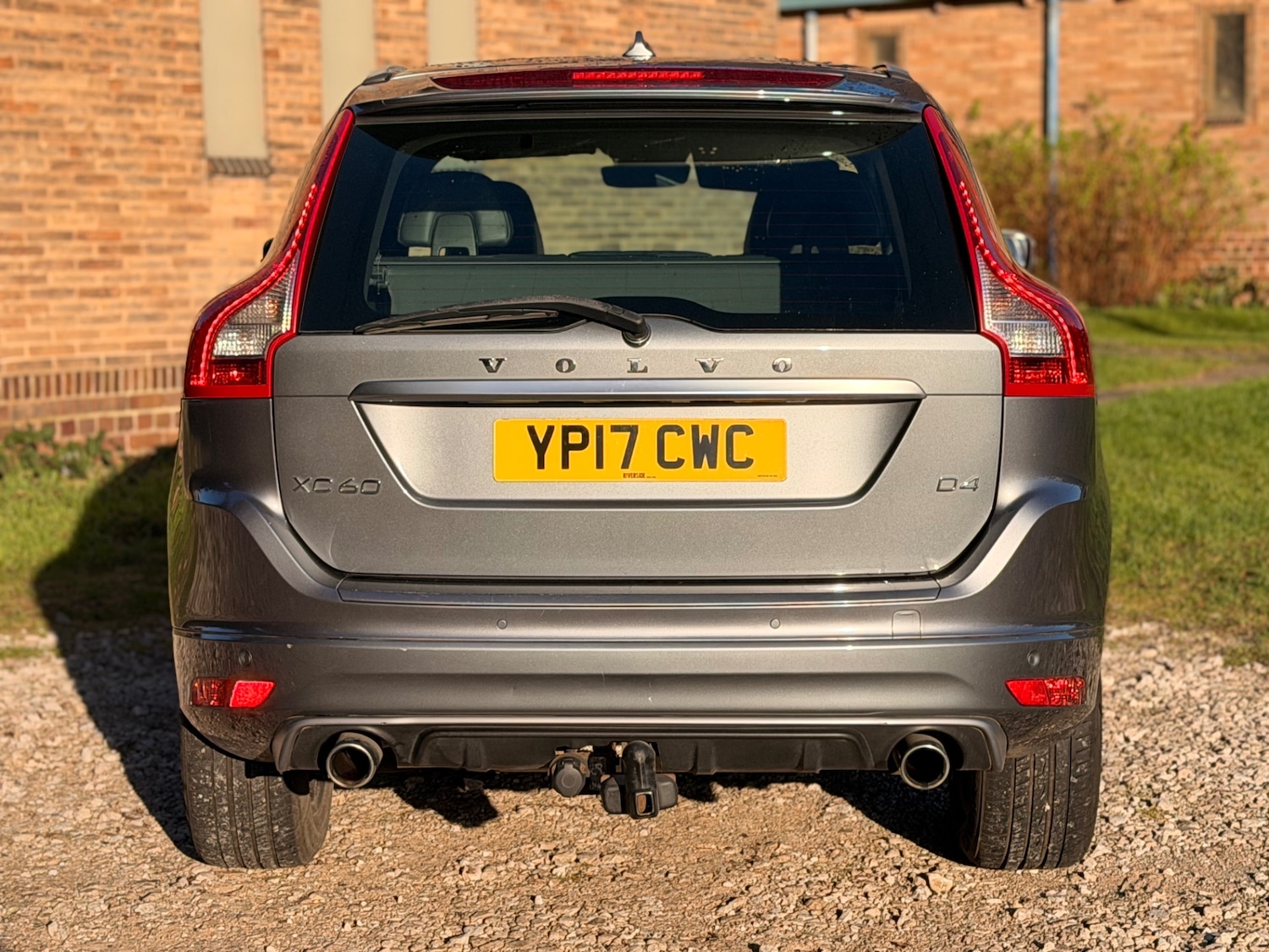 Used Volvo XC60 2017 for sale - 77053017: Photo 7