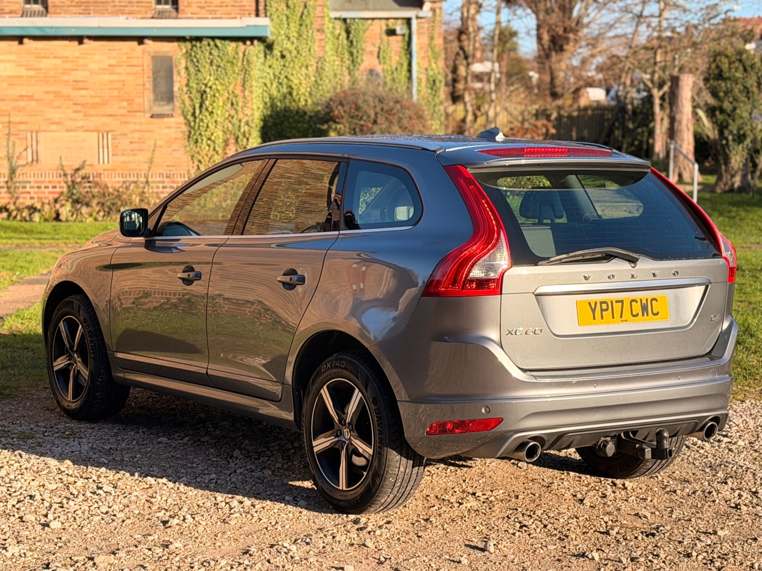 Used Volvo XC60 2017 for sale - 77053017: Photo 8