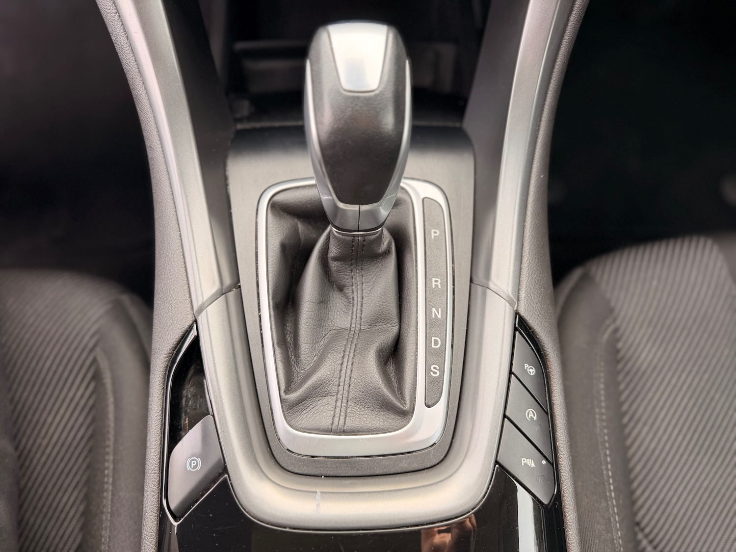 Used Ford Mondeo 2014 for sale - 77626454: Photo 30